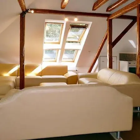 Apartment In A With Park In Gro Schirma *