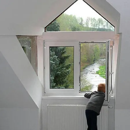 Rotschoenberg Im Tal Der Freiberger Mulde