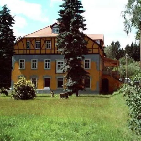 In A With Park In Gro Schirma Apartment