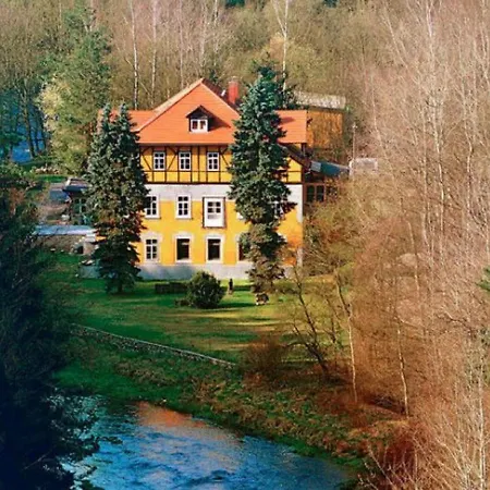 Apartment In A With Park In Gro Schirma Grossschirma